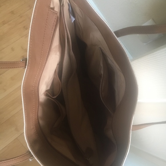 Nine West bag - Picture 2 of 3